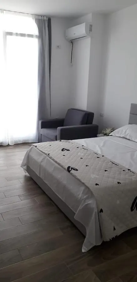 Joy Summer Apartment Skataj