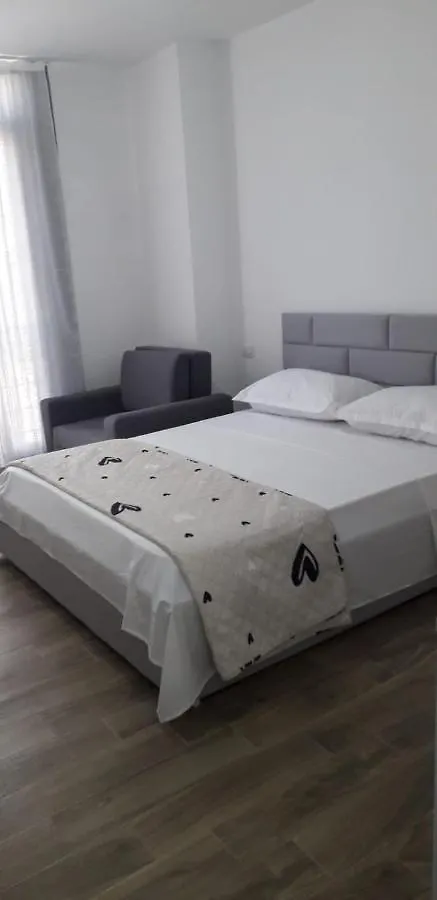 Joy Summer Apartment Skataj
